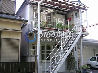 パークサイド諏訪野 2号室