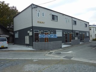 E.M.N.T D号室