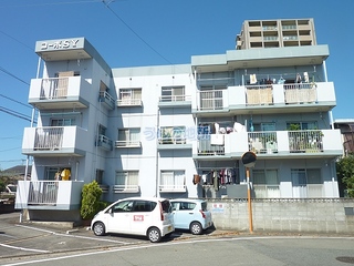 アドバンス参番館 101号室