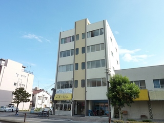 サンライズ通東町 501号室