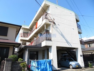 ヴィレッジタウン野中町 101号室
