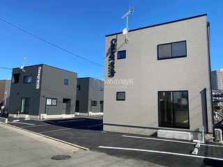 カーサグランデ B号室