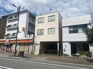 小頭町事務所 300号室